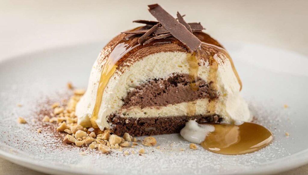 Zuccotto monoporzione panna e cioccolato: il dolce freddo dal cuore morbido